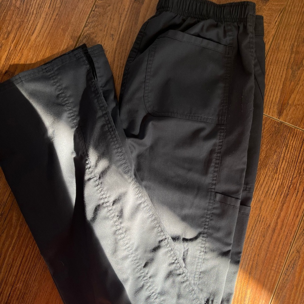 Cherokee scrub pants - Picture 2 of 3